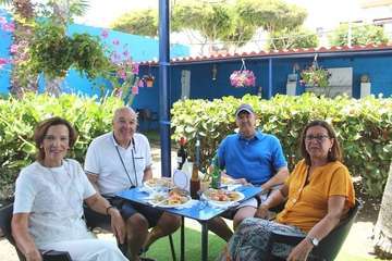 Primer Almuerzo Solidario en Salinetas por Yrichen/TA.